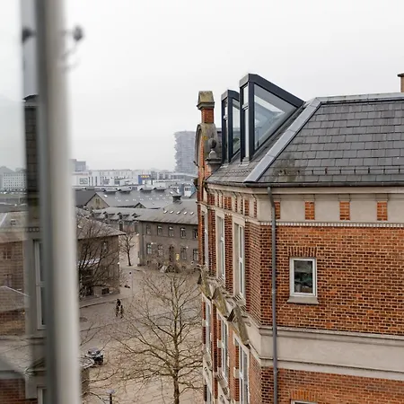 Penthouse In The Heart Of
